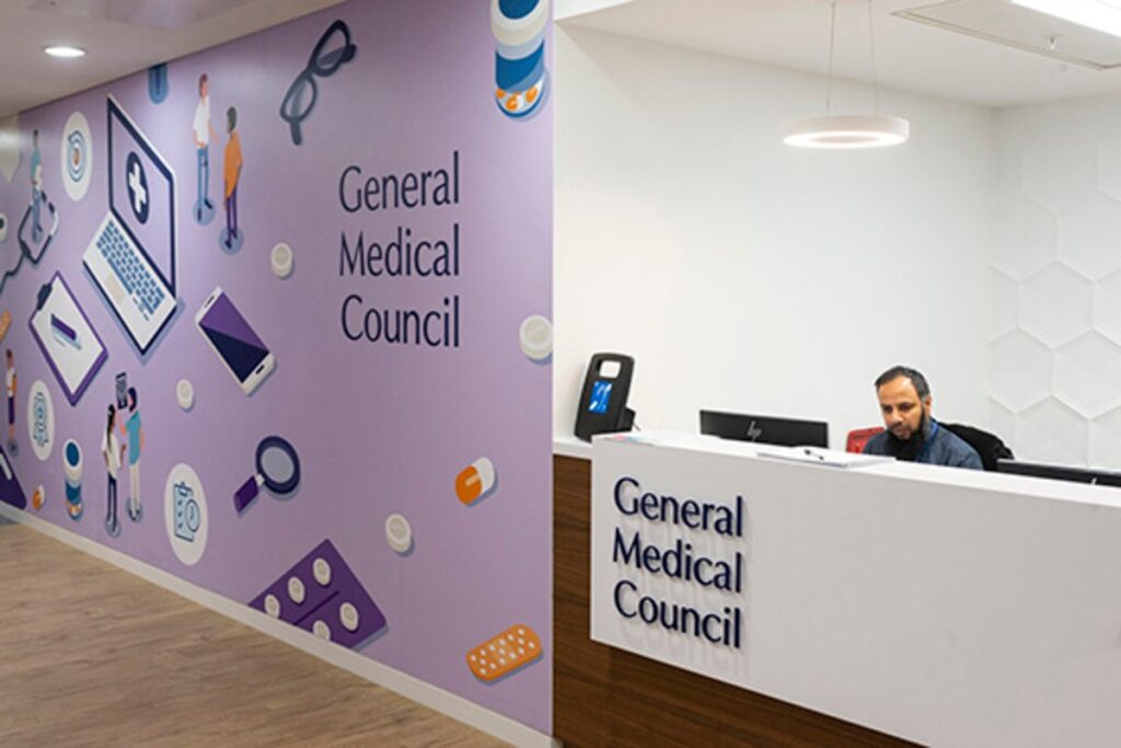 Clinical Programs and Courses in UK 